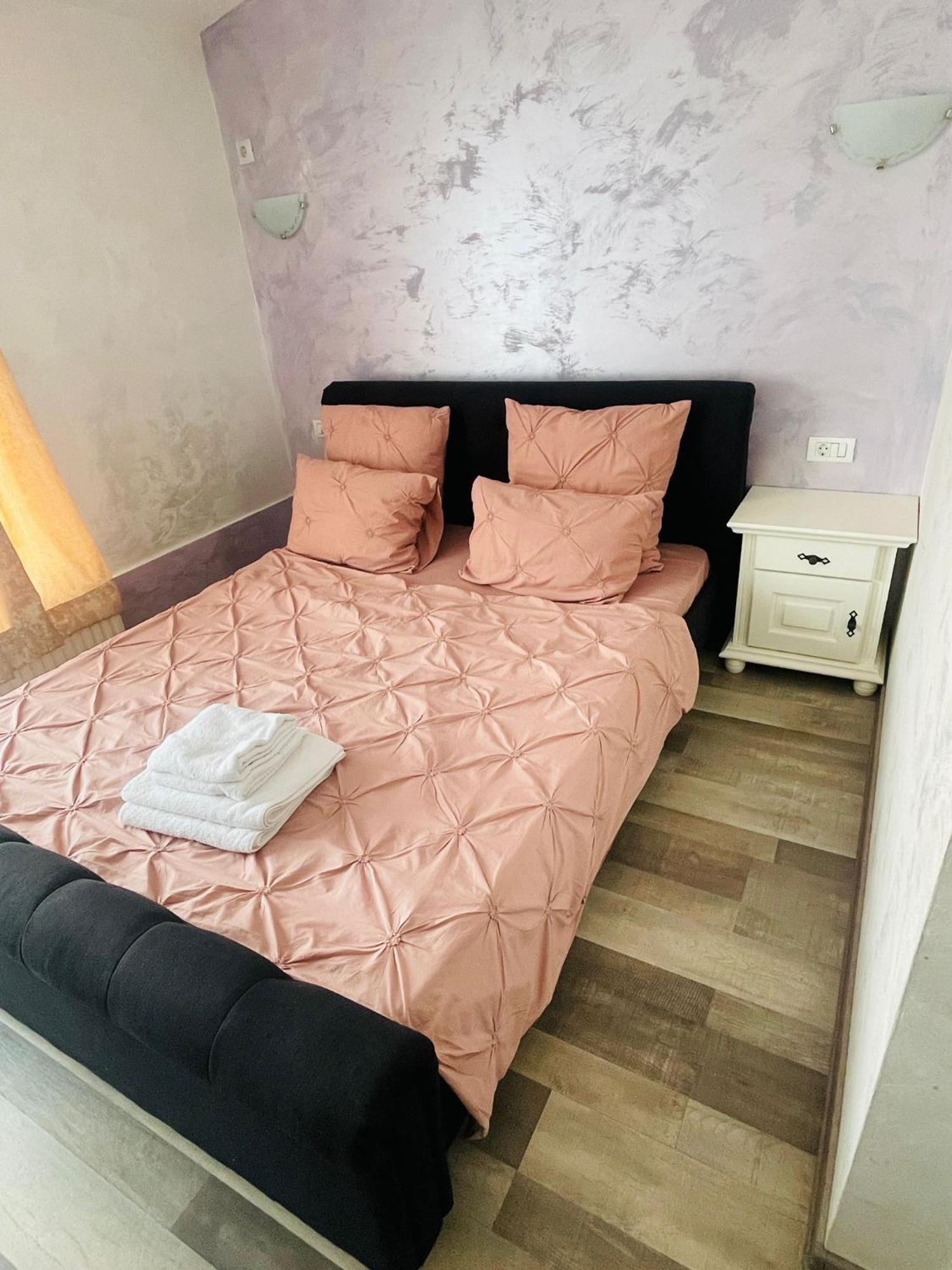 Urban Suites Iasi Exterior photo